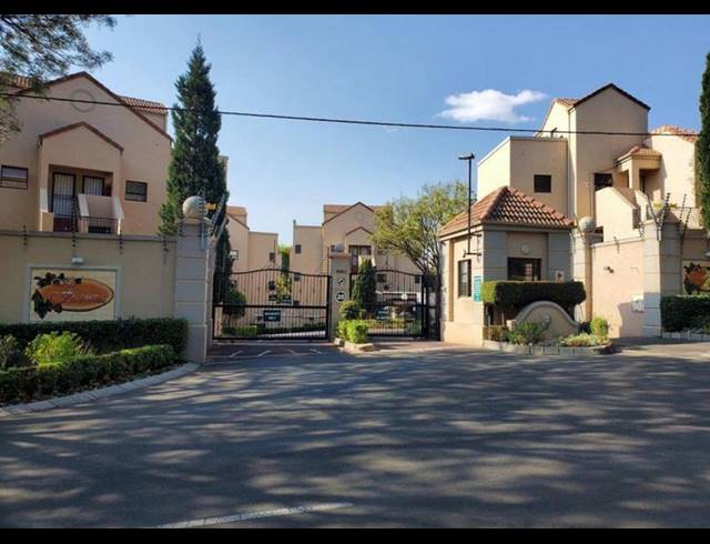 1 BEDROOM APARTMENT FOR SALE IN PAULSHOF